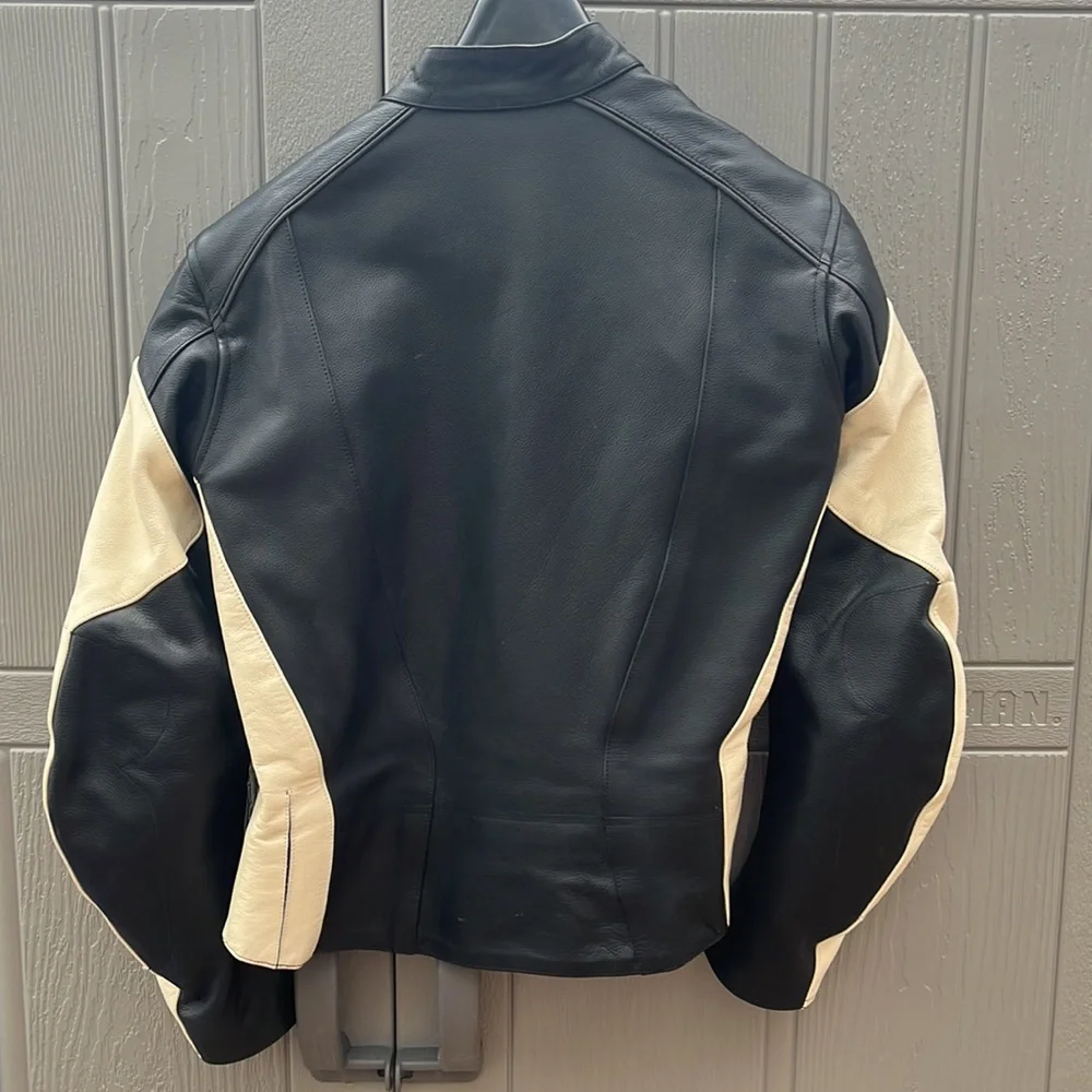 Motorcycle Ladies Jacket Leather - Picture 2 of 6